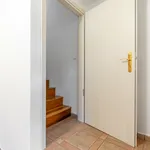 Pronajměte si 3 ložnic/e byt o rozloze 126 m² v Slaný