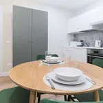 Rent 1 bedroom apartment of 37 m² in milan