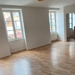 Appartement de 54 m² avec 3 chambre(s) en location à Bourbon