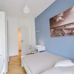 Rent 3 bedroom apartment in Turin