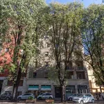 Rent 2 bedroom apartment of 65 m² in Milano