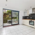 Rent 4 bedroom house of 121 m² in Winchester