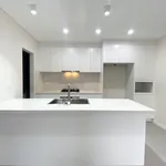 Rent 4 bedroom house in Greenacre