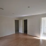 Rent 4 bedroom house in Cranbourne North