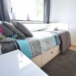 Miete 3 Schlafzimmer wohnung von 12 m² in Hürth