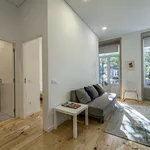 Rent 2 bedroom apartment of 45 m² in Porto