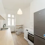 Miete 1 Schlafzimmer wohnung von 111 m² in Berlin