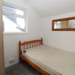 Rent 4 bedroom flat in Wales