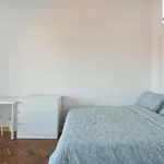 Rent 15 bedroom apartment in Lisbon