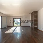 Rent 3 bedroom house of 175 m² in Leiria