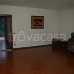 Rent 6 bedroom house of 242 m² in Valsamoggia