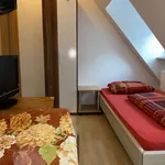 Miete 7 Schlafzimmer wohnung von 70 m² in Ludwigsburg