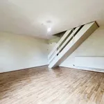 Rent 4 bedroom flat in Wales