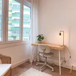 Rent 1 bedroom apartment of 80 m² in lisbon