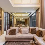 Rent 4 bedroom house of 595 m² in Bangkok