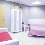 Alquilar 6 dormitorio apartamento en Valencia