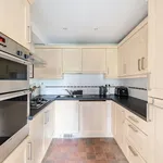 Rent 3 bedroom apartment in Cotswold District