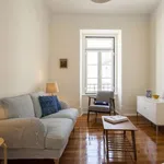 Rent 3 bedroom apartment in lisbon