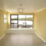 Rent 5 bedroom house in Greenstone Hill