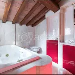 Rent 6 bedroom apartment of 243 m² in Firenze