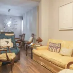 Rent a room of 85 m² in madrid