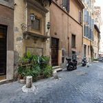 Rent 2 bedroom apartment in Roma