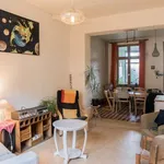 Rent a room of 150 m² in brussels