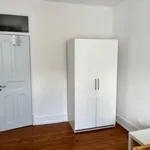 Rent 4 bedroom apartment in Lisbon