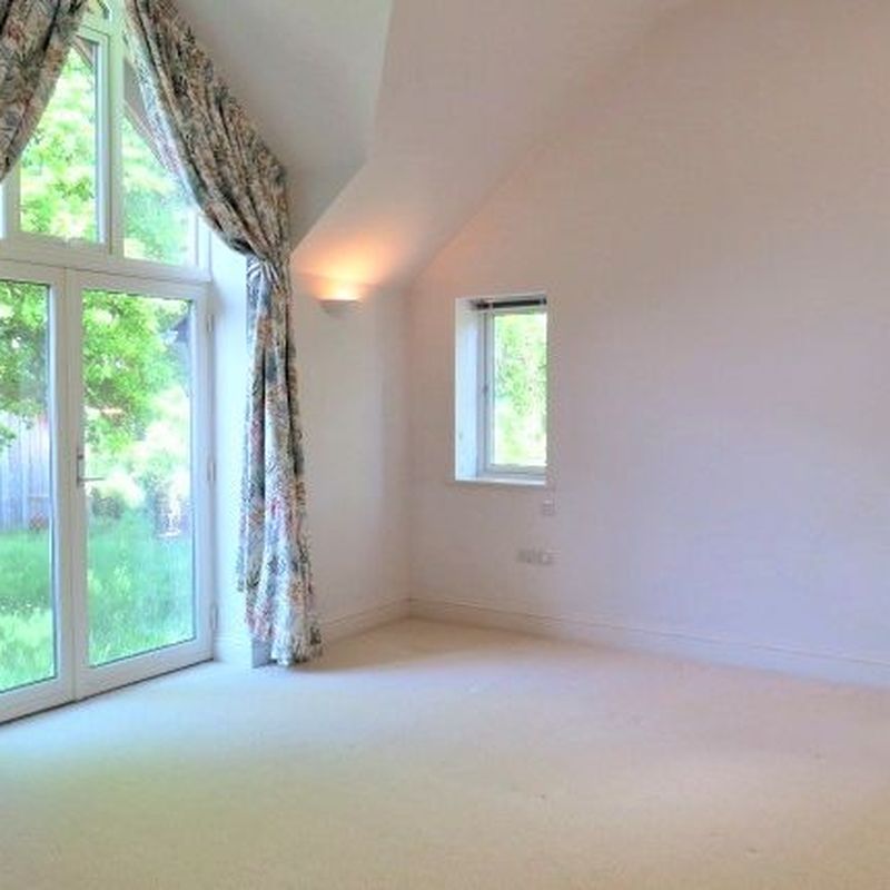 Detached house to rent in Orchard Close, Woodbury, Exeter EX5 Westwood
