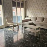 Rent 5 bedroom apartment of 130 m² in Bologna