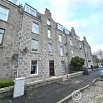 Rent 2 bedroom flat in Aberdeen