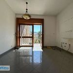 Rent 3 bedroom apartment of 80 m² in Naples