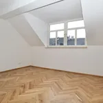 Miete 4 Schlafzimmer wohnung von 111 m² in Chemnitz