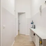 Rent 2 bedroom apartment in Milan