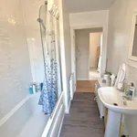 Rent 2 bedroom flat in West Midlands