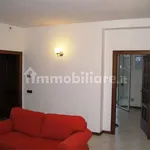 Rent 4 bedroom apartment of 90 m² in Modena