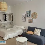 Rent 2 bedroom apartment of 77 m² in Triest