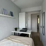 Rent a room of 70 m² in madrid