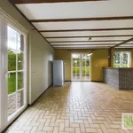 Huur 2 slaapkamer huis van 1271 m² in Smuid