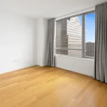 Rent 3 bedroom apartment of 179 m² in New York