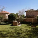 Rent 2 bedroom apartment in Roodepoort