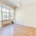 Huur 2 slaapkamer appartement in Etterbeek