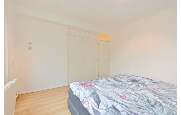 Huur 4 slaapkamer appartement van 90 m² in Amstelveen