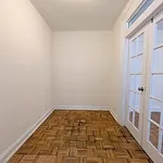 Rent 2 bedroom apartment in Manhattan