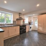 Rent 4 bedroom house in Uttlesford