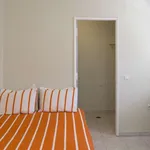 Rent a room in lisbon