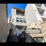 Rent 1 bedroom apartment of 70 m² in Porto