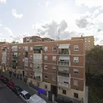 Rent a room of 65 m² in madrid