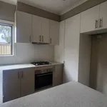 Rent 1 bedroom apartment in Dandenong