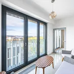 Pronajměte si 4 ložnic/e byt o rozloze 124 m² v Prague